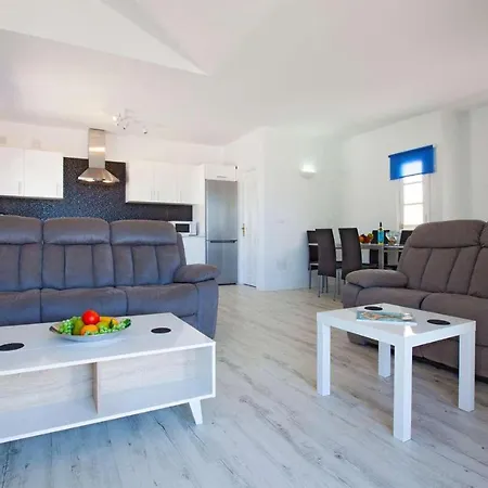 Prázdninový dům Alessandra Puerto del Carmen (Lanzarote)